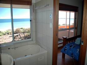 Ceduna Shelly Beach Caravan Park And Beachfront Villas - Stayed 0