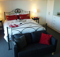 Cleggett Wines - Stayed