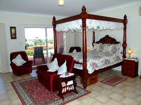 Close Encounters Bed And Breakfast - Stayed 1