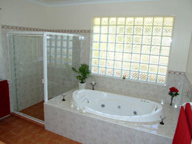 Close Encounters Bed And Breakfast - Stayed 2