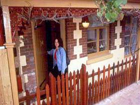 Melbourne Street Mews - Stays Accommodation 0