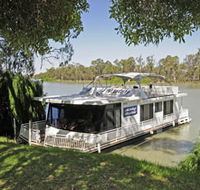 Boats and Bedzzz - The Murray Dream self-contained moored Houseboat - Stayed