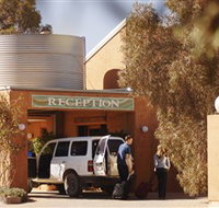 Mud Hut Motel - Stayed