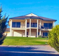 Serenity At Carrickalinga - Stays Accommodation