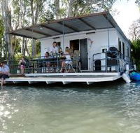 The Murray Dream Self Contained Moored Houseboat - Stayed