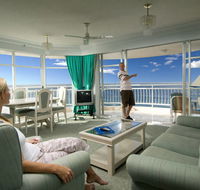 2nd Avenue Beachside Apartments - Stayed