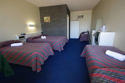 Adelaide Road Motor Lodge - Stayed 2