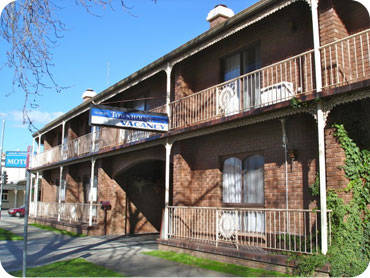 Albury Townhouse - Stayed 3