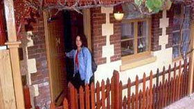 Melbourne Street Mews - Stays Accommodation 4