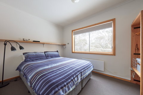 Ripparoo Ski Lodge - Stays Accommodation 2