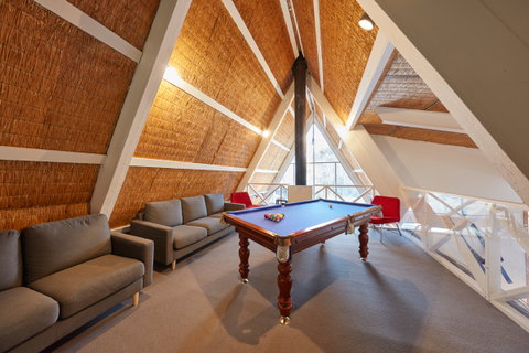 Ripparoo Ski Lodge - Stays Accommodation 5