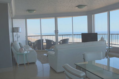 Boulevard North Holiday Apartments - Stayed 5