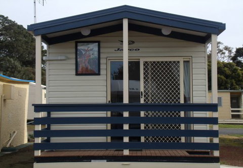 Lake Colac Caravan Park - Stayed 4