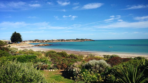 The Shore -Beachfront Accommodation - Stayed 10