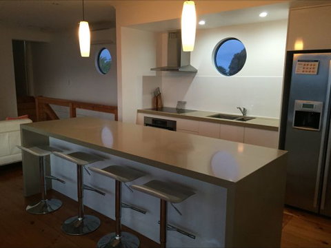 The Shore -Beachfront Accommodation - Stayed 9