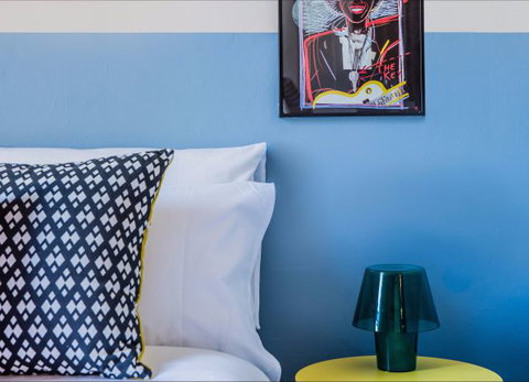 Darlo Bar At The Royal Sovereign Hotel - Stayed 5