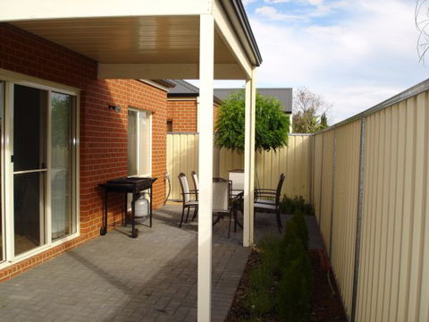 Shamore Apartments - Eleventh Street - Stayed 7