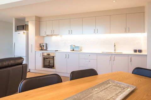 Bridgeview Apartments - Stayed 3
