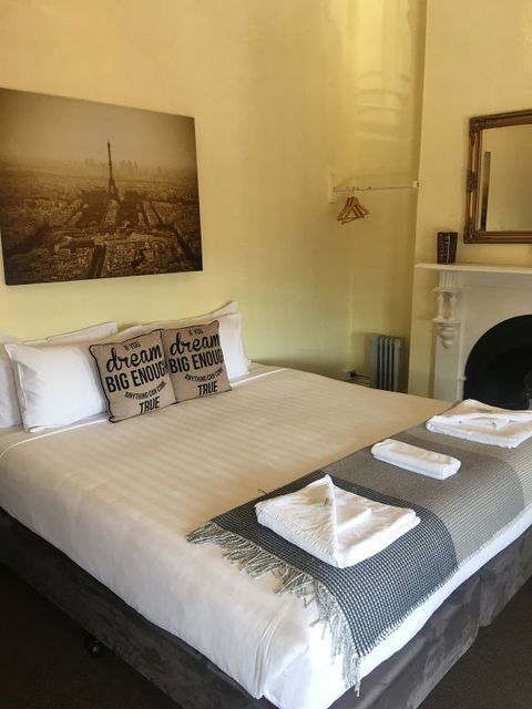 Circa 1902 Queenscliff - Stayed 3