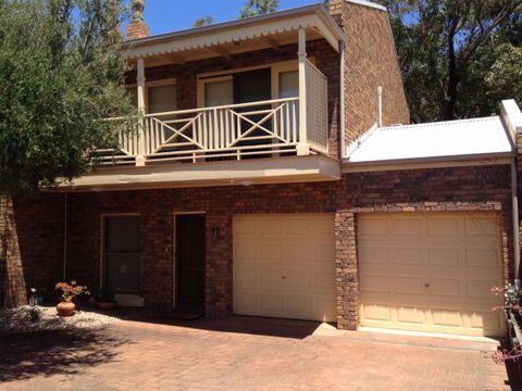 Flinders Beach Retreat Queenscliff - Stayed 1