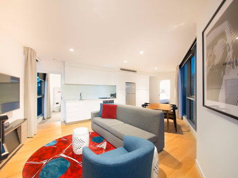 Imagine Marco - Stayed 1