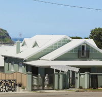 Merewether Beach House  - Stayed