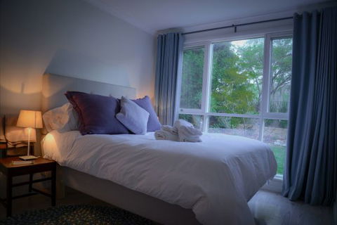 Mrs Simpson Cottage At Norala Garden - Stayed 4