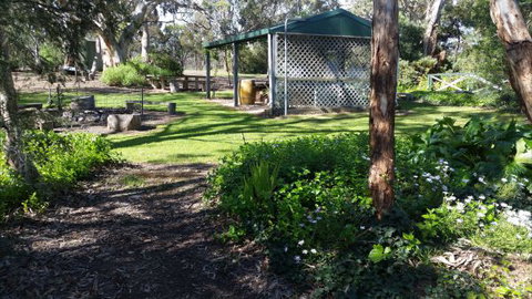 Padthaway Caravan Park - Stayed 4