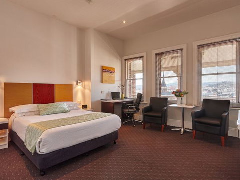 Auldington - Stayed 0