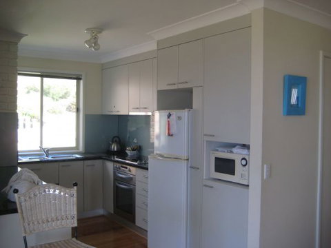 Beach Breakers - Stayed 2