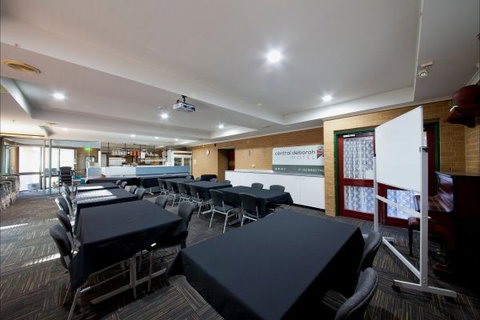 Central Deborah Motel - Stayed 8