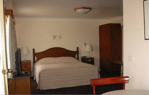 Tumut Valley Motel - Stayed 1
