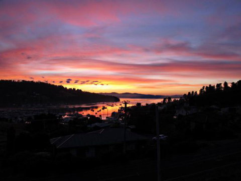 Cove Kettering - The - Stayed 4