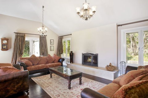 Ellengowan - Stayed 1