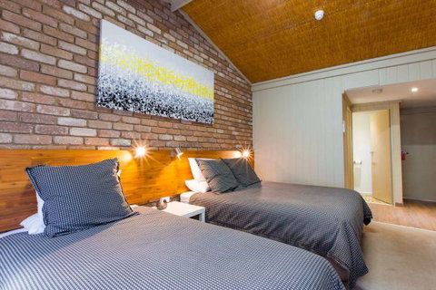 Farnham Court Motel - Stayed 3