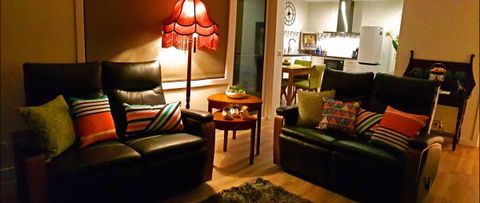 Fox And Hound Apartments - Stayed 1