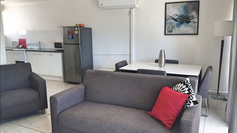 Jadran Motel And El Jays Holiday Lodge - Stayed 2