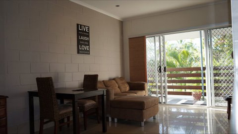 La Solana Holiday Apartments  - Mackay - Stays Accommodation 6