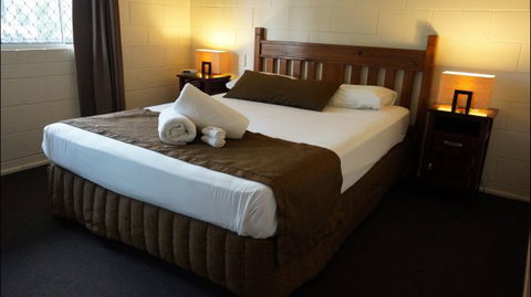 La Solana Holiday Apartments  - Mackay - Stays Accommodation 9