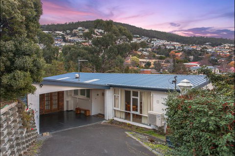 Long Beach House - Stayed 2