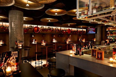 QT Melbourne - Stays Accommodation 5