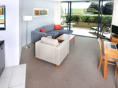 Quest Cronulla Pty Ltd - Stayed 0