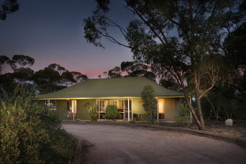 Riverbush Cottages - Stayed 0