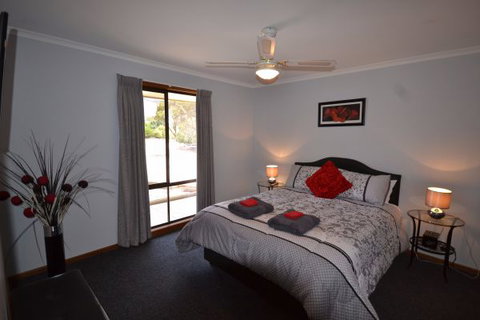Riverbush Cottages - Stayed 4