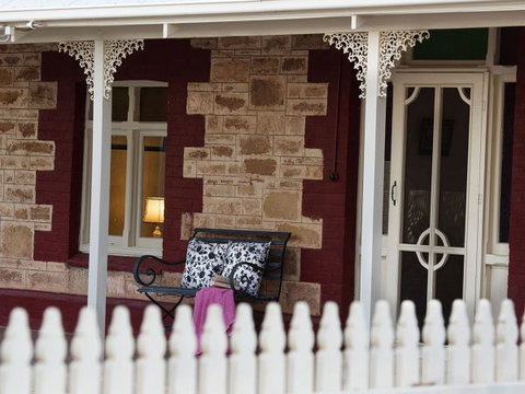 Rilli Retreat - Stays Accommodation 1