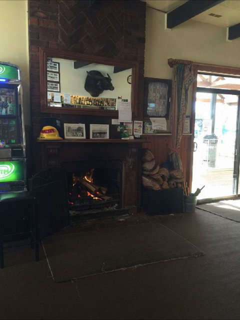 Royal Hotel Snake Valley - Stayed 2