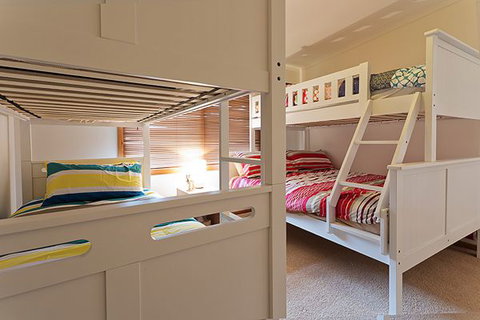 Snow Valley Lodge - Stayed 2