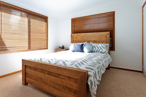 Snow Valley Lodge - Stayed 5