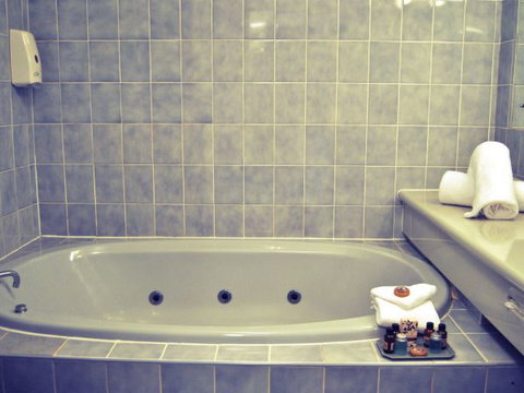 Sunrise Devonport - Stays Accommodation 3