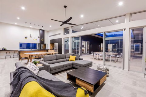 The Villas - Stays Accommodation 1